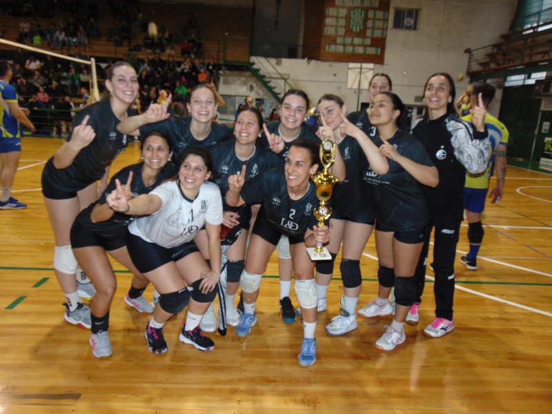 Azul V�ley Club y Estudiantes campeones del Apertura